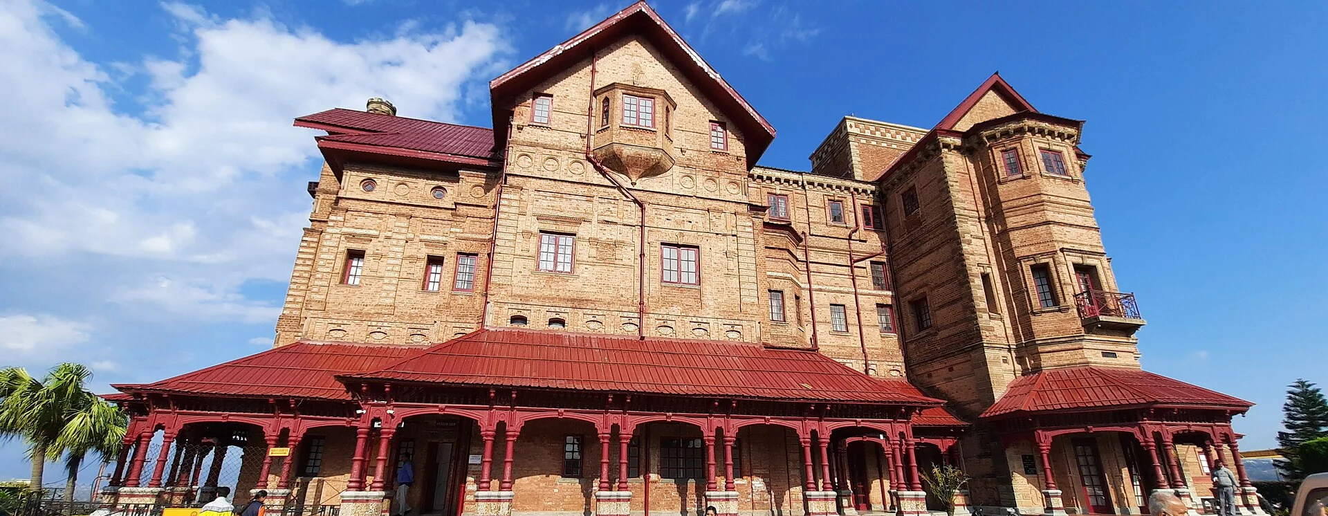 Amar Mahal: Palace Architecture and a Museum in Jammu