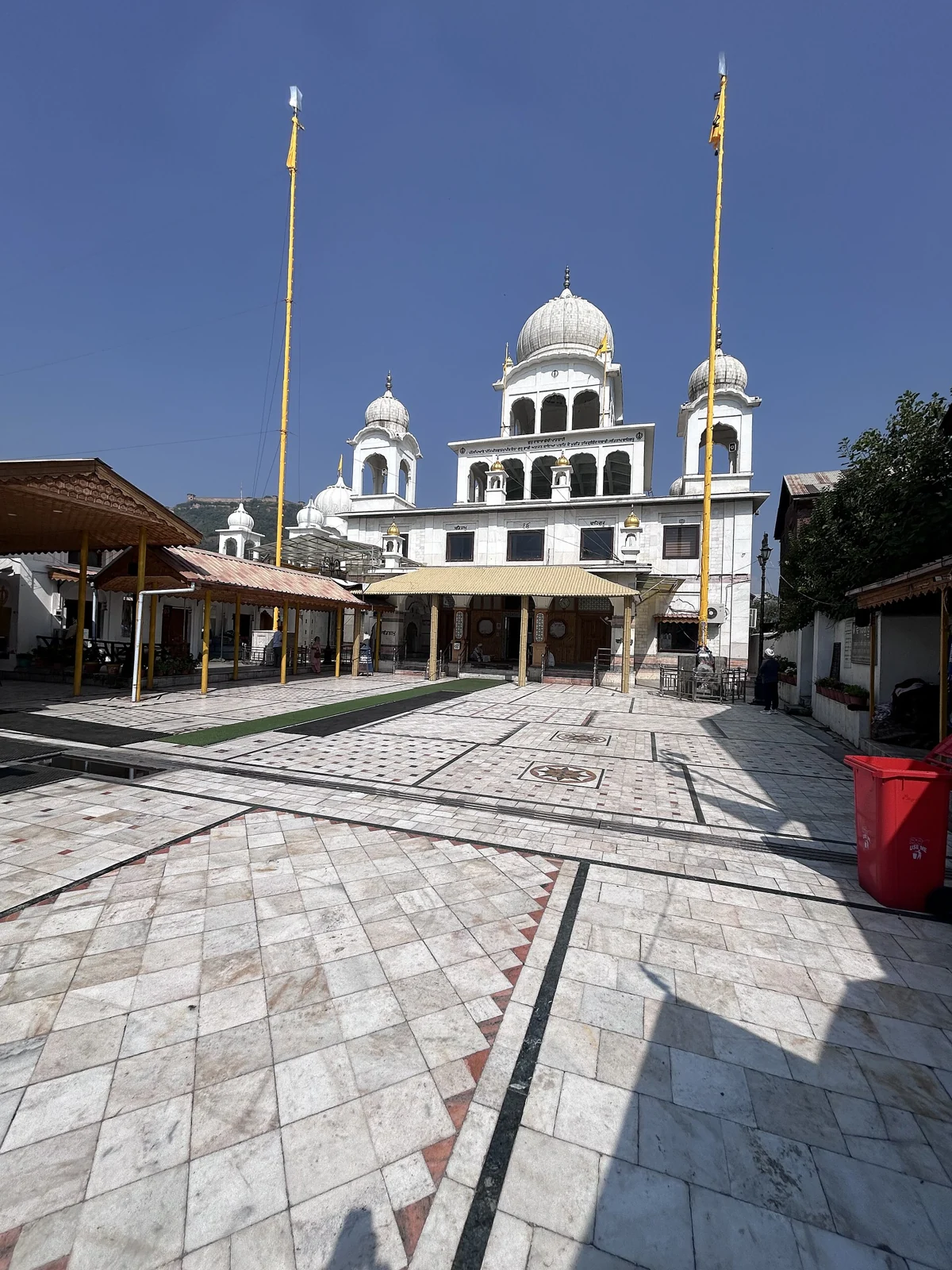 Gurdwara Chatti Padshahi: Sikh Heritage at Hari Parbat
