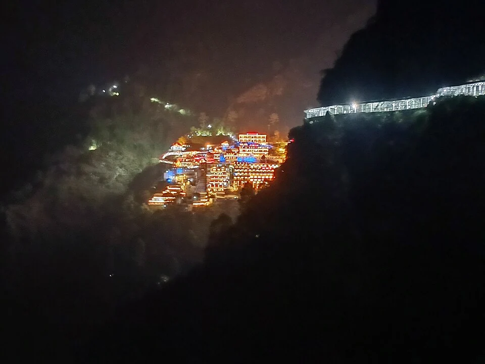 Vaishno Devi: Cave Shrine and Pilgrimage in the Trikuta Hills
