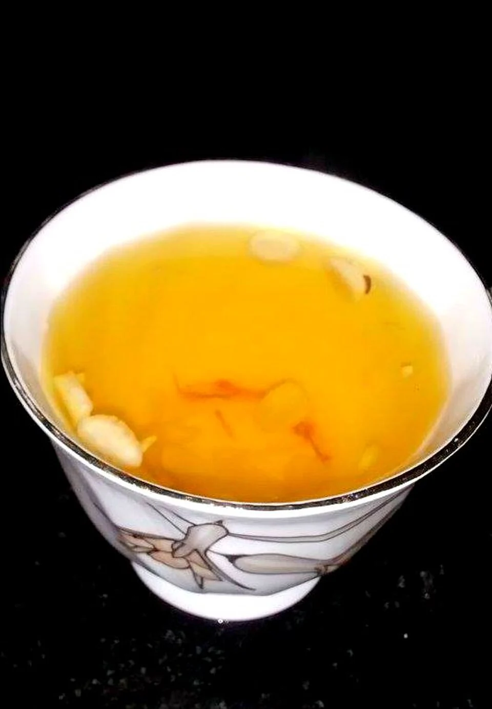 Kahwa: Green Tea, Aroma and Kashmiri Hospitality