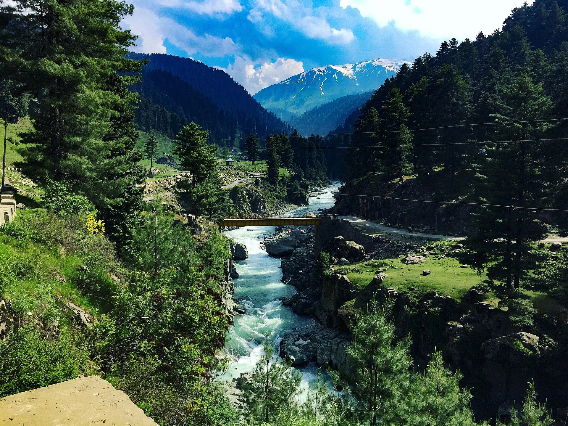 Aharbal Waterfall: Veshaw River, Gorge and Mountain Landscape