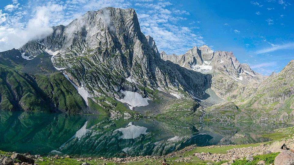 Vishansar Lake: Mountain Water in the Ganderbal Landscape