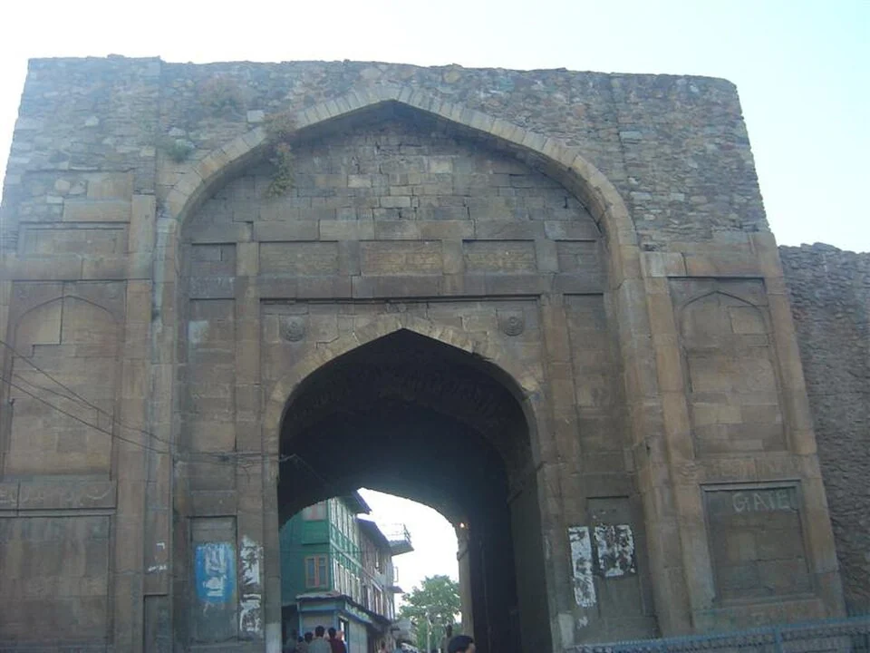 Rainawari: A Neighbourhood in Srinagar’s Lake-side Landscape
